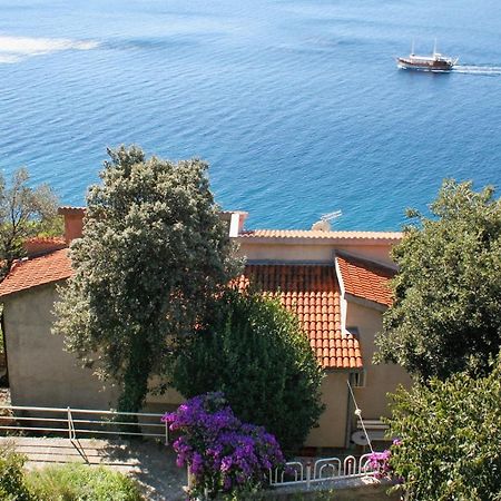 Apartments By The Sea Stanici, Omis - 1028 Tice Luaran gambar