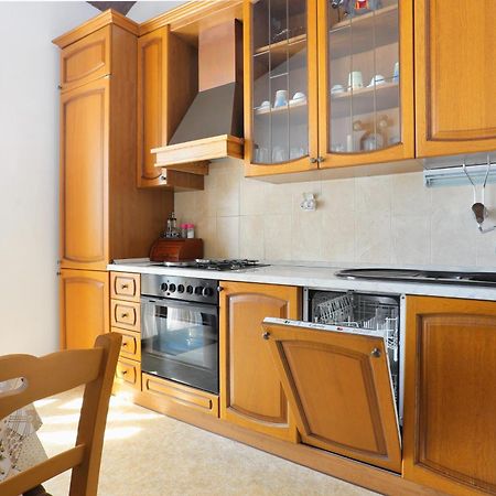 Apartments By The Sea Stanici, Omis - 1028 Tice Luaran gambar