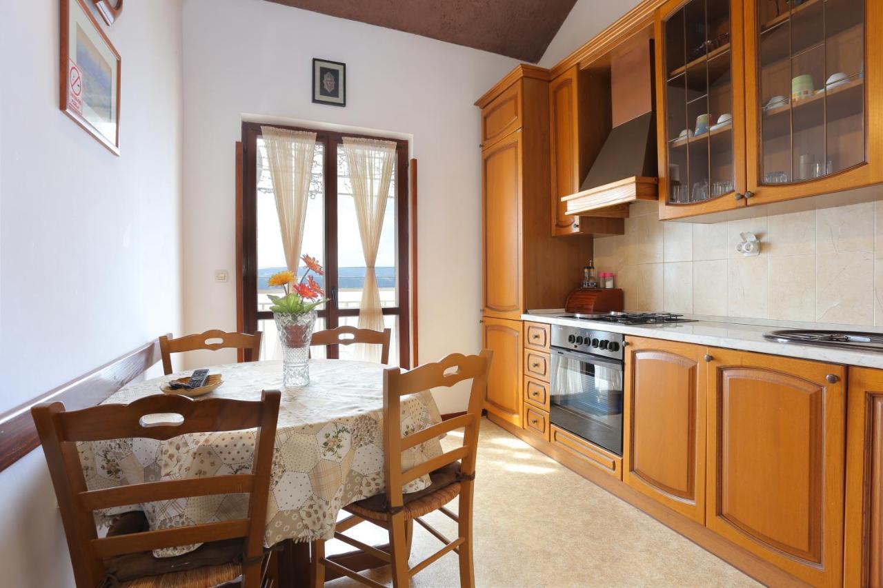 Apartments By The Sea Stanici, Omis - 1028 Tice Luaran gambar